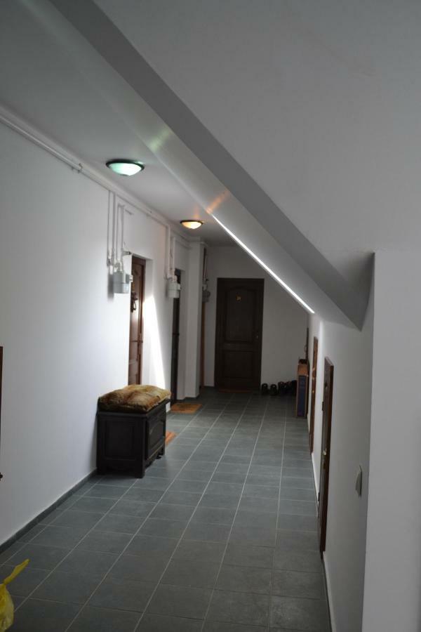 Apartament Golden Rose 1 Busteni Exterior photo